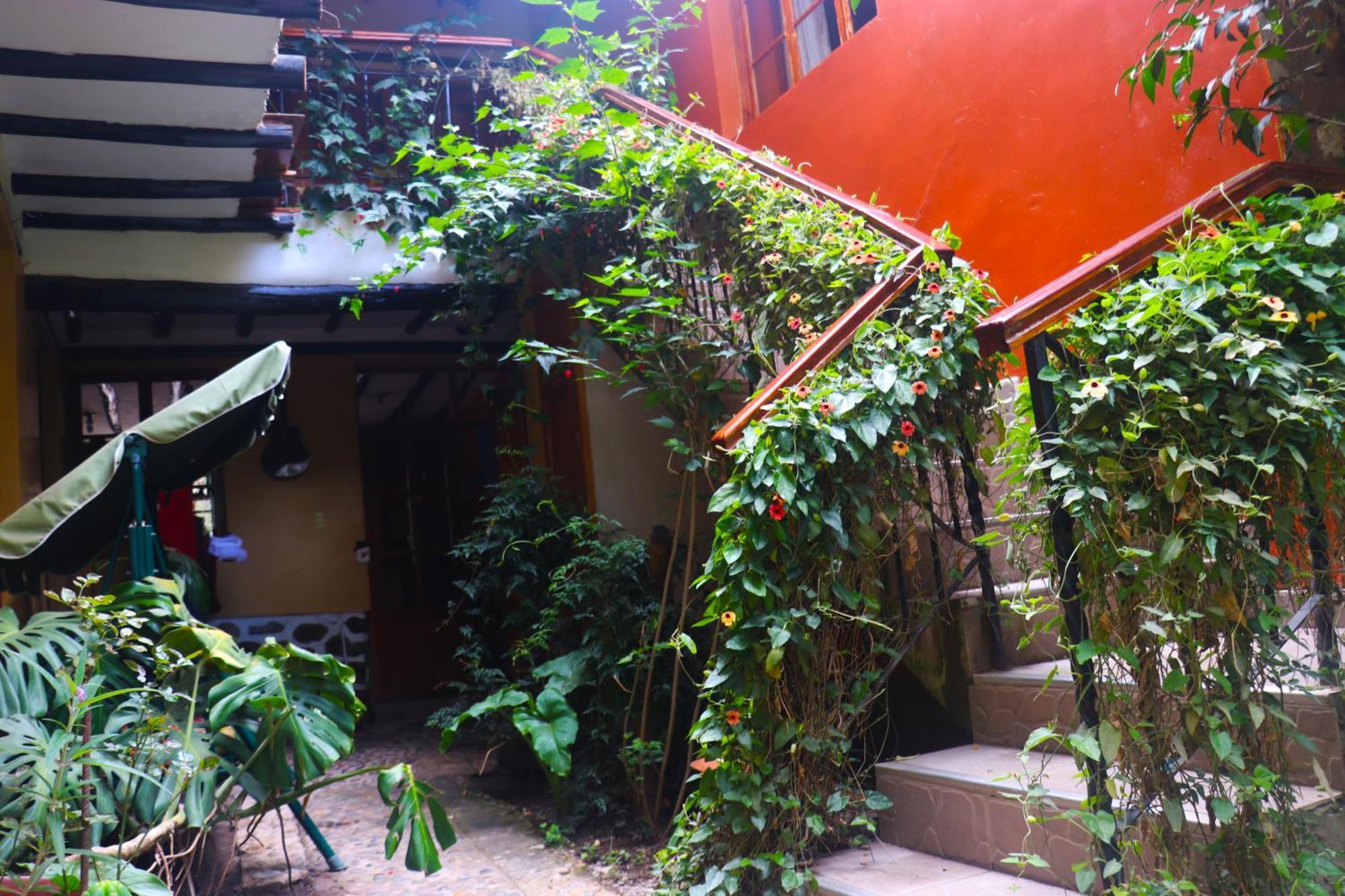 Wayras Hostal Ollantaytambo Exterior foto