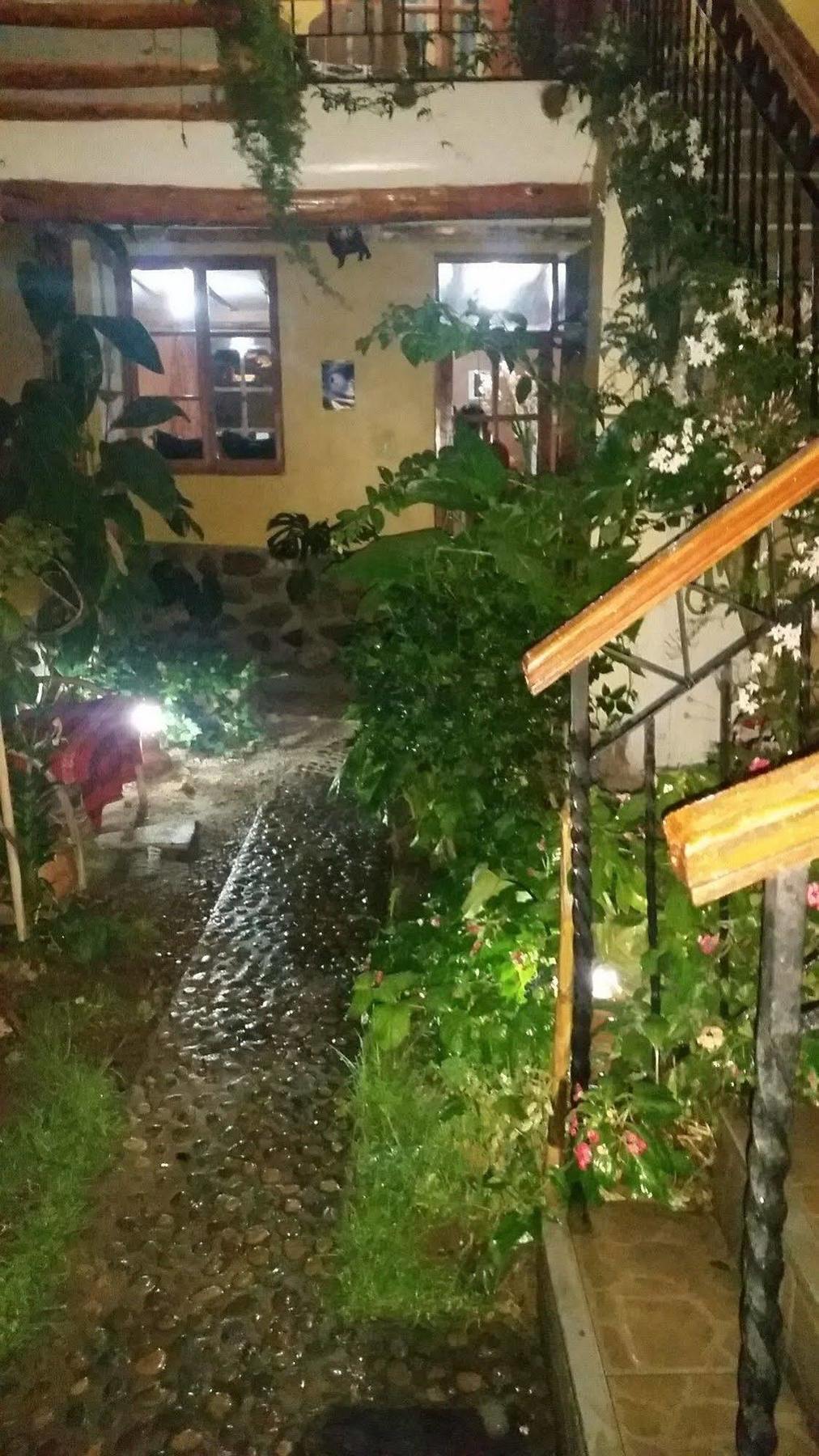Wayras Hostal Ollantaytambo Exterior foto